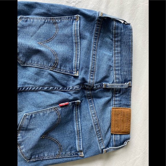 LEVI’S 720 High Rise Super Skinny Jeans - Picture 2 of 4